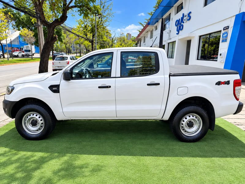 Ford RANGER XL M 4X4 2.2 2023 - Imagen 19 de 20