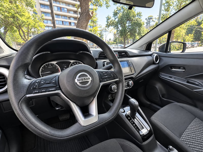 Nissan VERSA CVT 1.6 AUT 2023 - Imagen 14 de 20