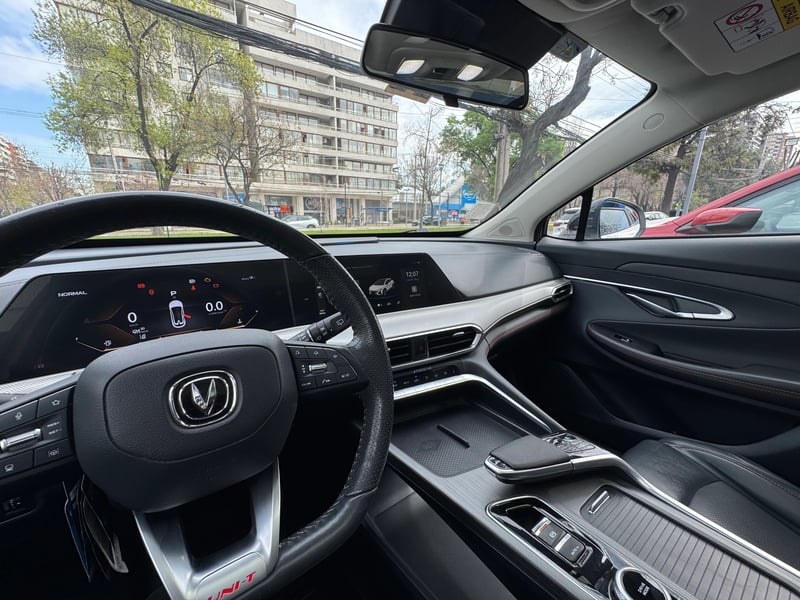 Changan UNI-T ELITE 1.5 AT 2023 - Imagen 15 de 20
