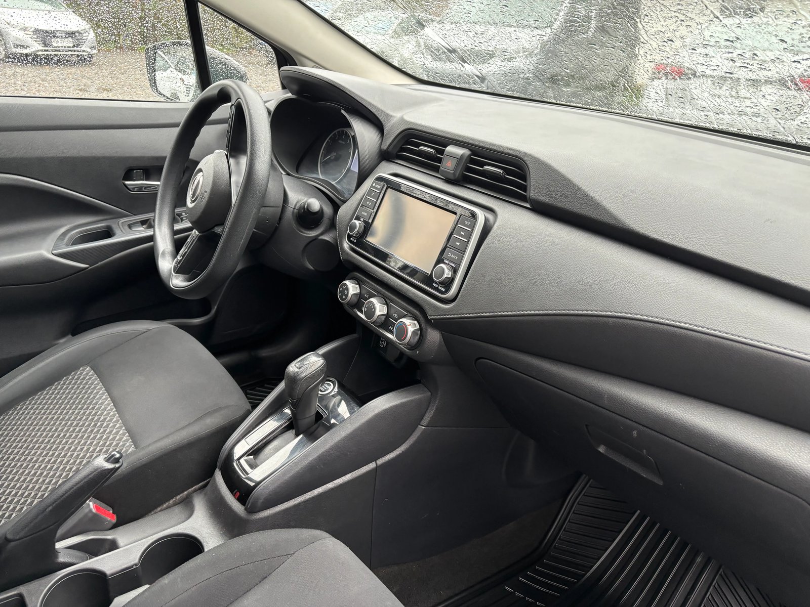 Nissan VERSA 4X2 1.6 AUT 2023 - Imagen 4 de 6