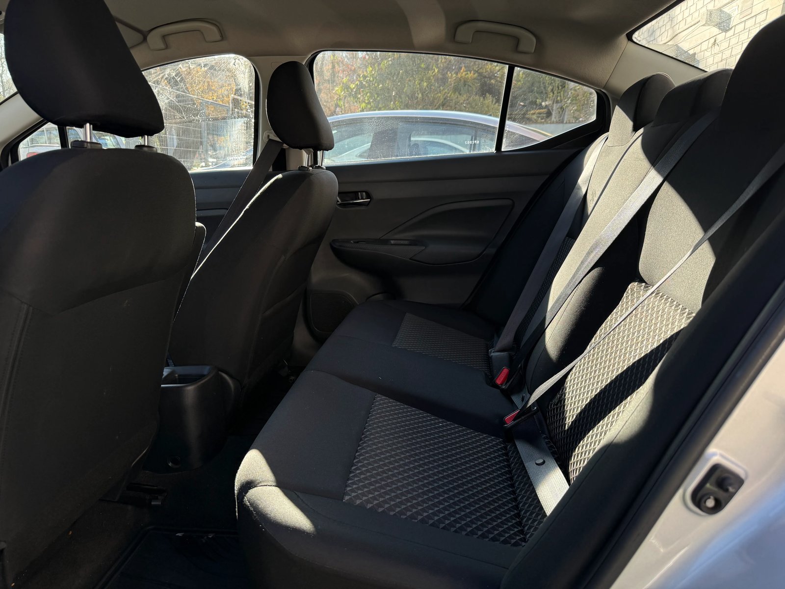 NISSAN NEW VERSA SENSE 1.6 2023 - Imagen 19 de 20