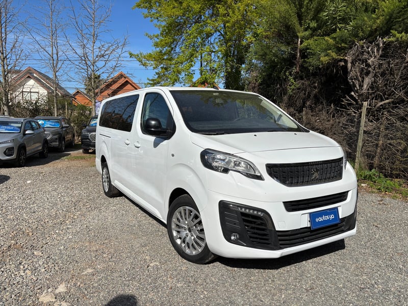 Peugeot TRAVELLER L3 BLUE HDI 180 2.0 2023 - Imagen 11 de 12