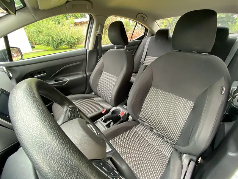 Nissan VERSA cvt 1.6 AT 2023 - Imagen 10 de 18