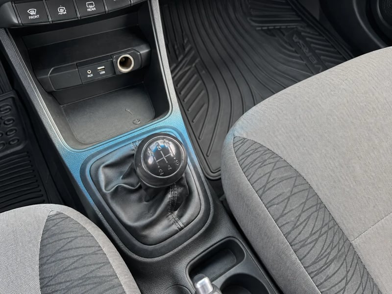 Kia SOLUTO 1.4 2022 - Imagen 19 de 20
