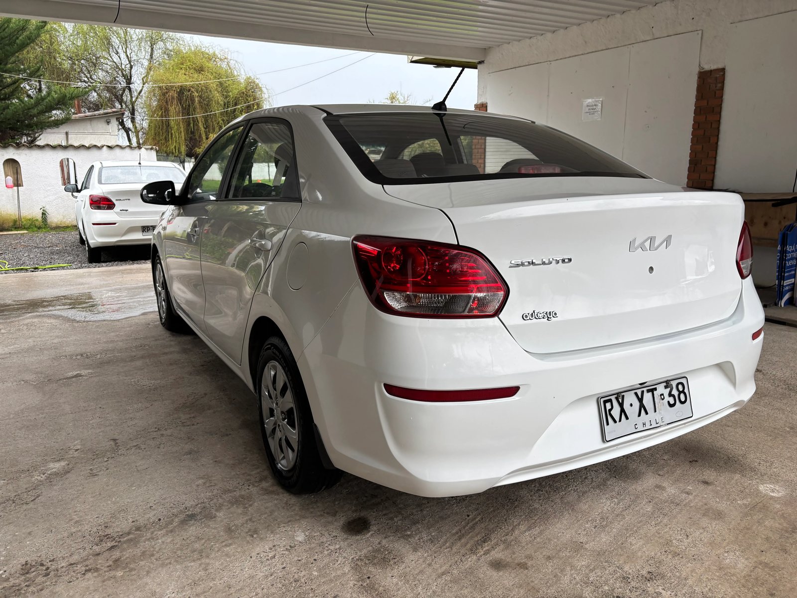 Kia SOLUTO 2022 - Imagen 6 de 10