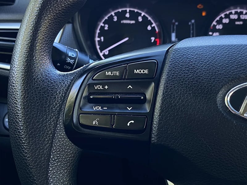 Hyundai VERNA CB 1.4 2022 - Imagen 6 de 20