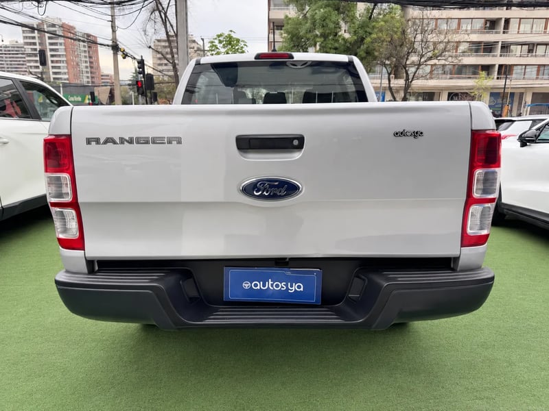 Ford RANGER XL M 4X4 2.2 2023 - Imagen 18 de 20