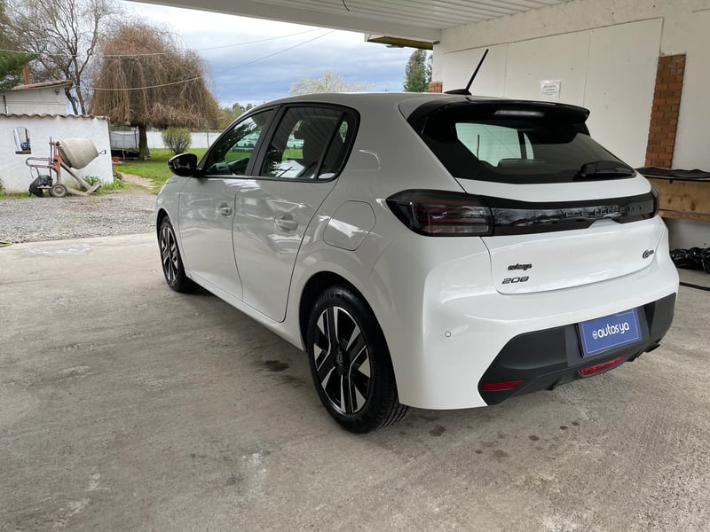 Peugeot 208 PURETECH 4X2 1.2 2024 - Imagen 14 de 14