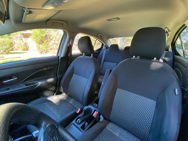 Nissan VERSA CVT 1.6 AUT 2023 - Imagen 10 de 15