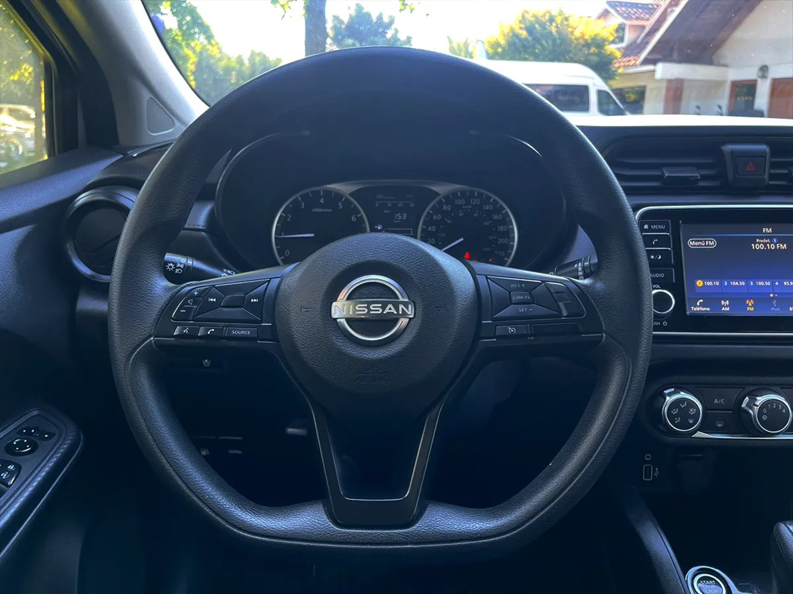 Nissan VERSA NEW SENSE CVT 2024 - Foto 2 de 14