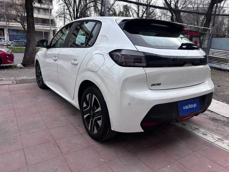 Peugeot 208 2024 - Imagen 7 de 20