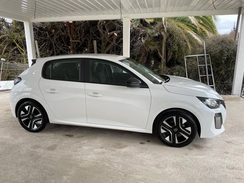 Peugeot 208 PURETECH 4X2 1.2 2024 - Imagen 11 de 14