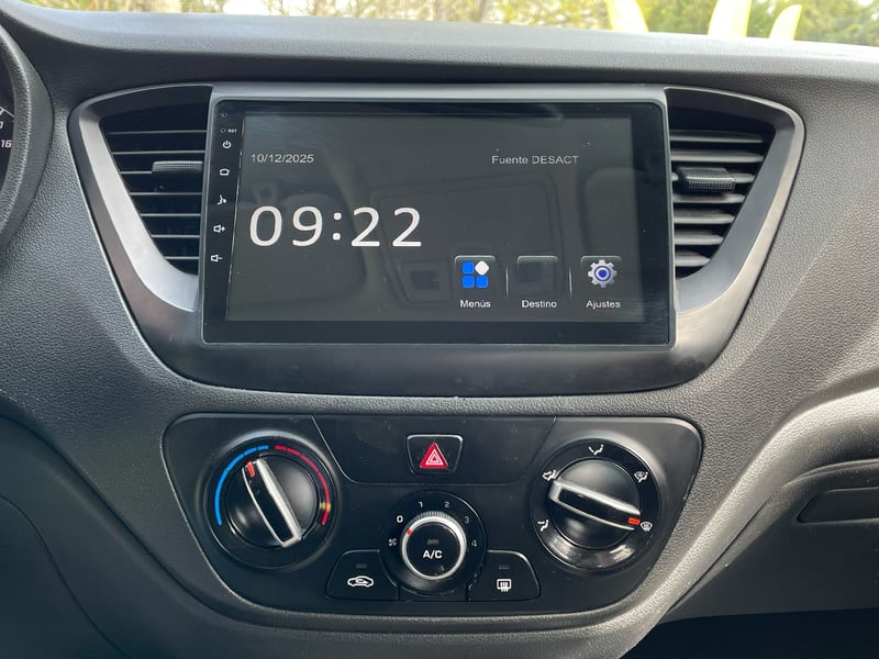 Hyundai ACCENT HCI PLUSS MT 1.4 2022 - Imagen 15 de 16