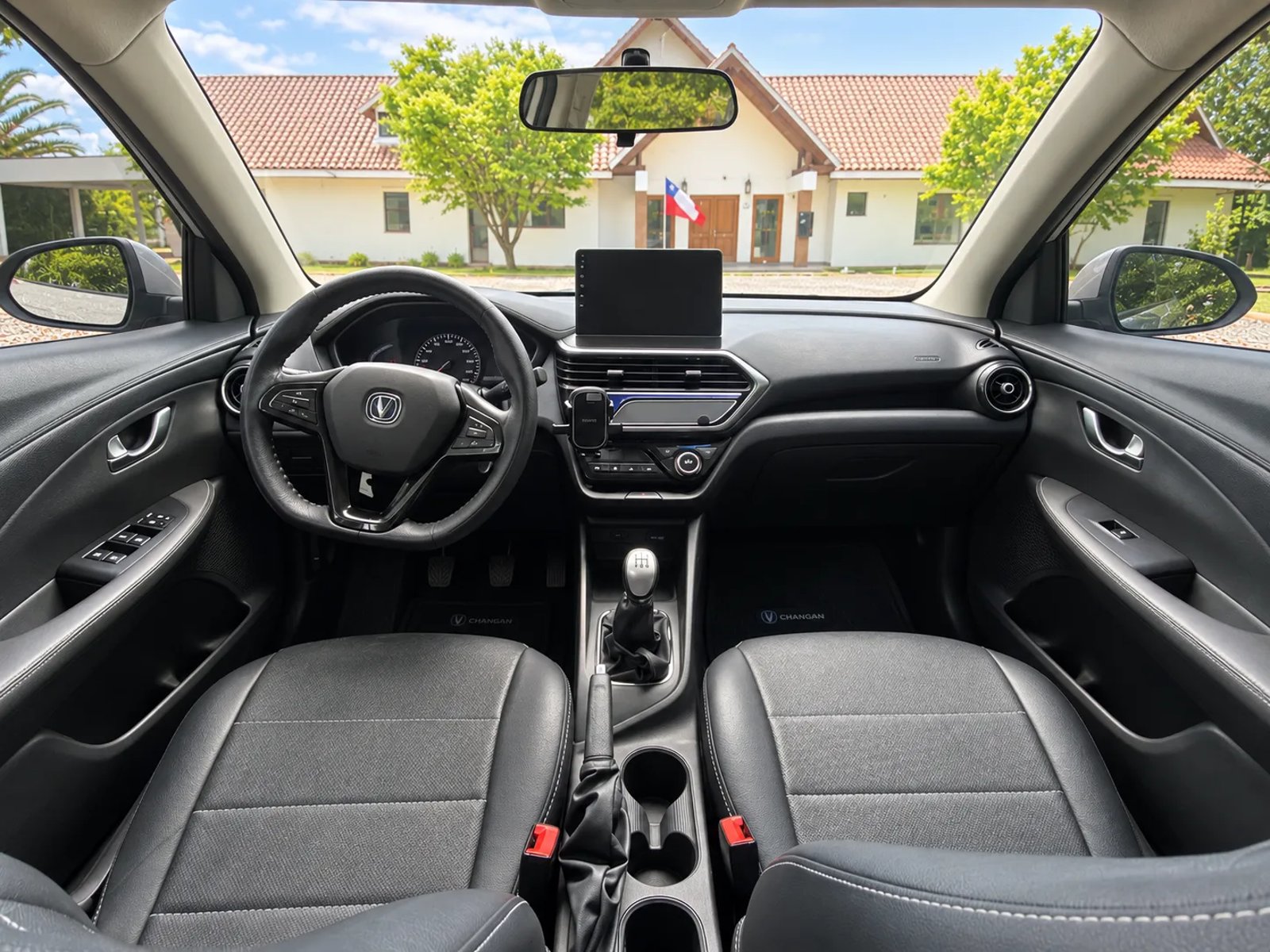 Changan ALSVIN 1.4 2021 - Foto 3 de 18