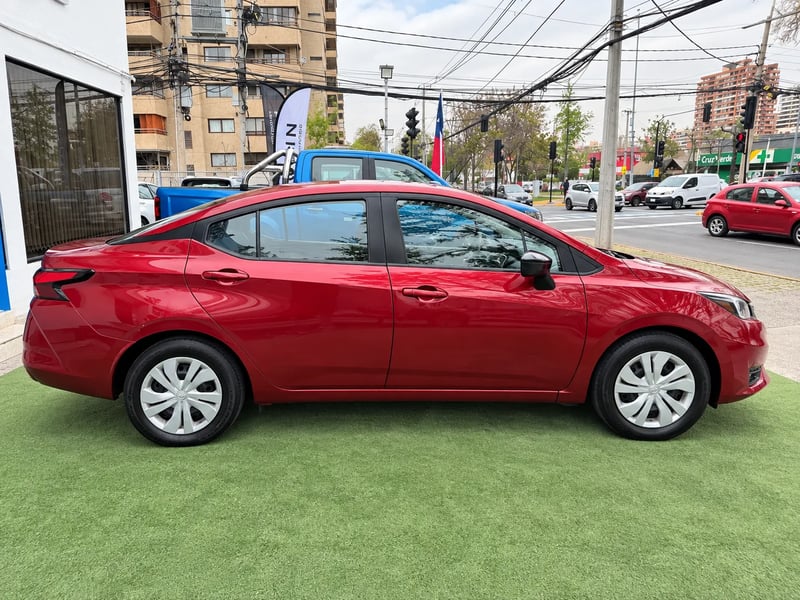 Nissan VERSA CVT 1.6 AUT 2022 - Imagen 14 de 20