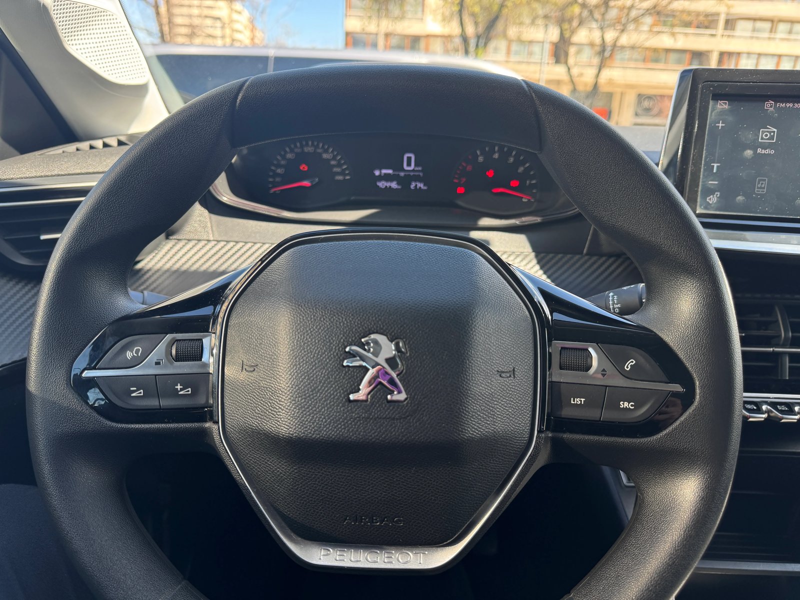 Peugeot 208 PURETECH 75 MT 1.2 2024 - Imagen 12 de 20