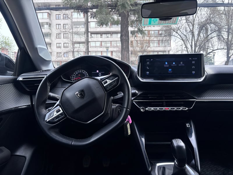 Peugeot 208 2024 - Imagen 8 de 20