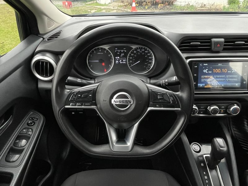 Nissan VERSA 1.6 AUT 2022 - Imagen 10 de 20