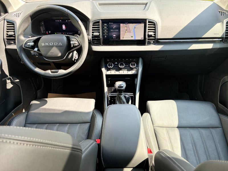 Skoda Karoq Design 1.4 TSI AT 2026 - Imagen 20 de 20