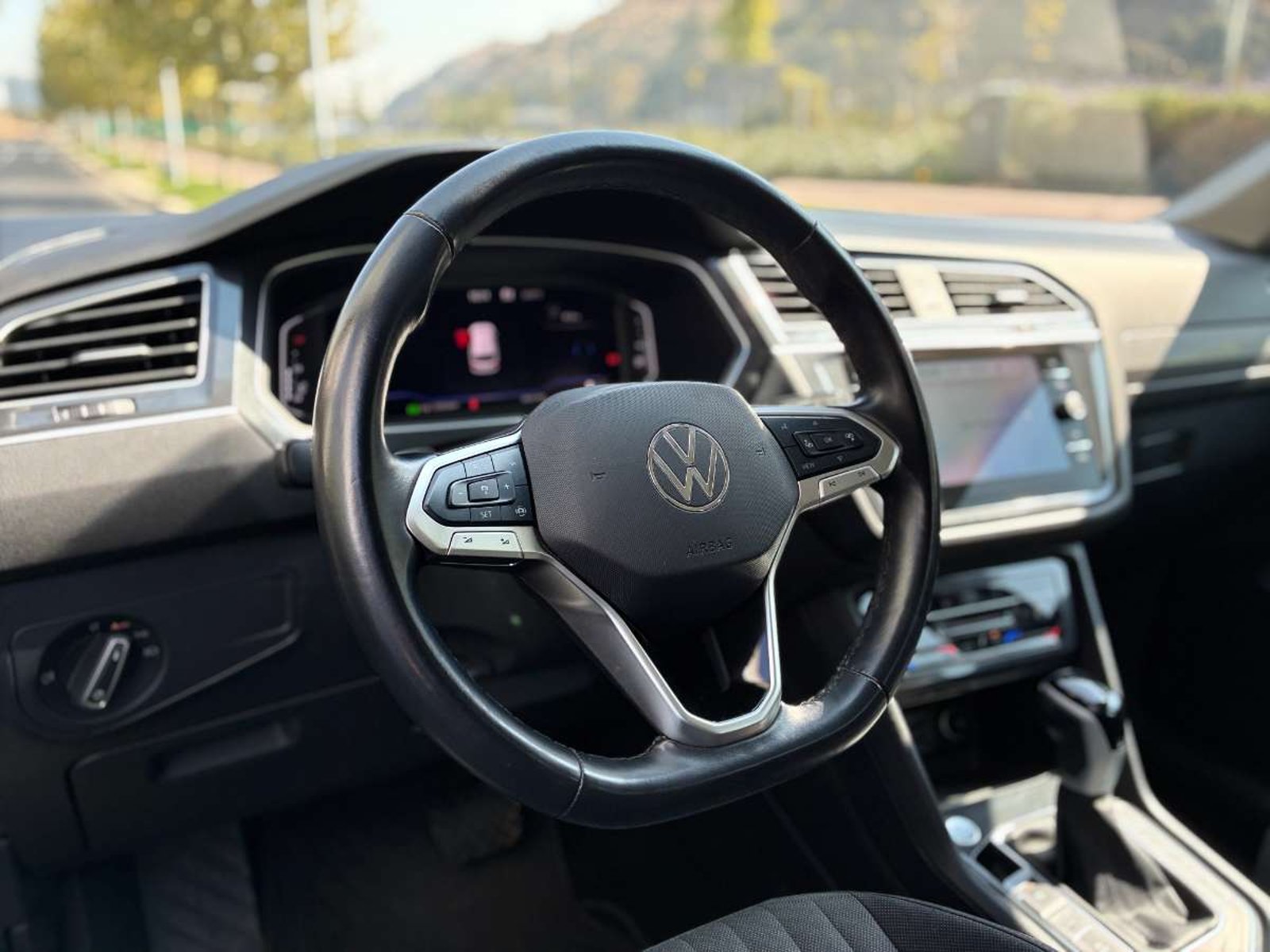 Volkswagen TIGUAN TSI COMFORTLINE 2025 - Imagen 11 de 18