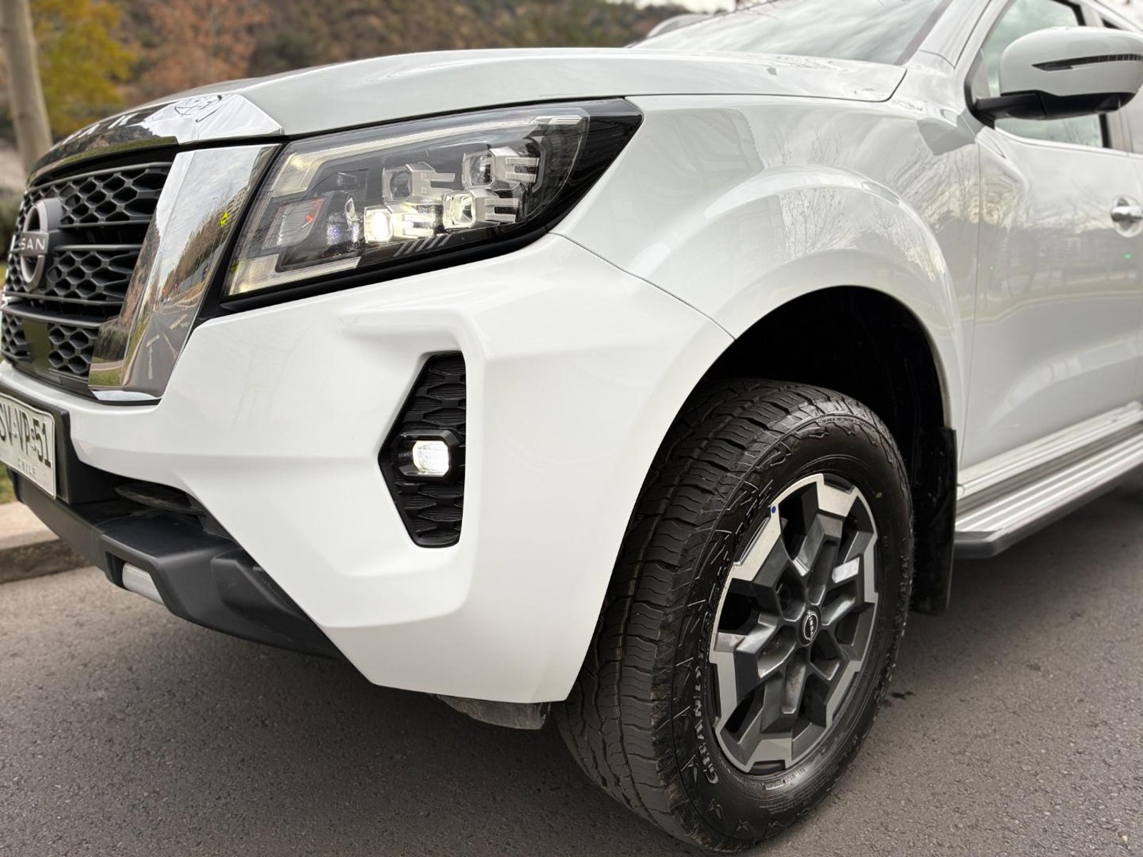 Nissan NP 300 NAVARA DC LE 2.3D AT 4X4 Platinum 2023 - Foto 5 de 20