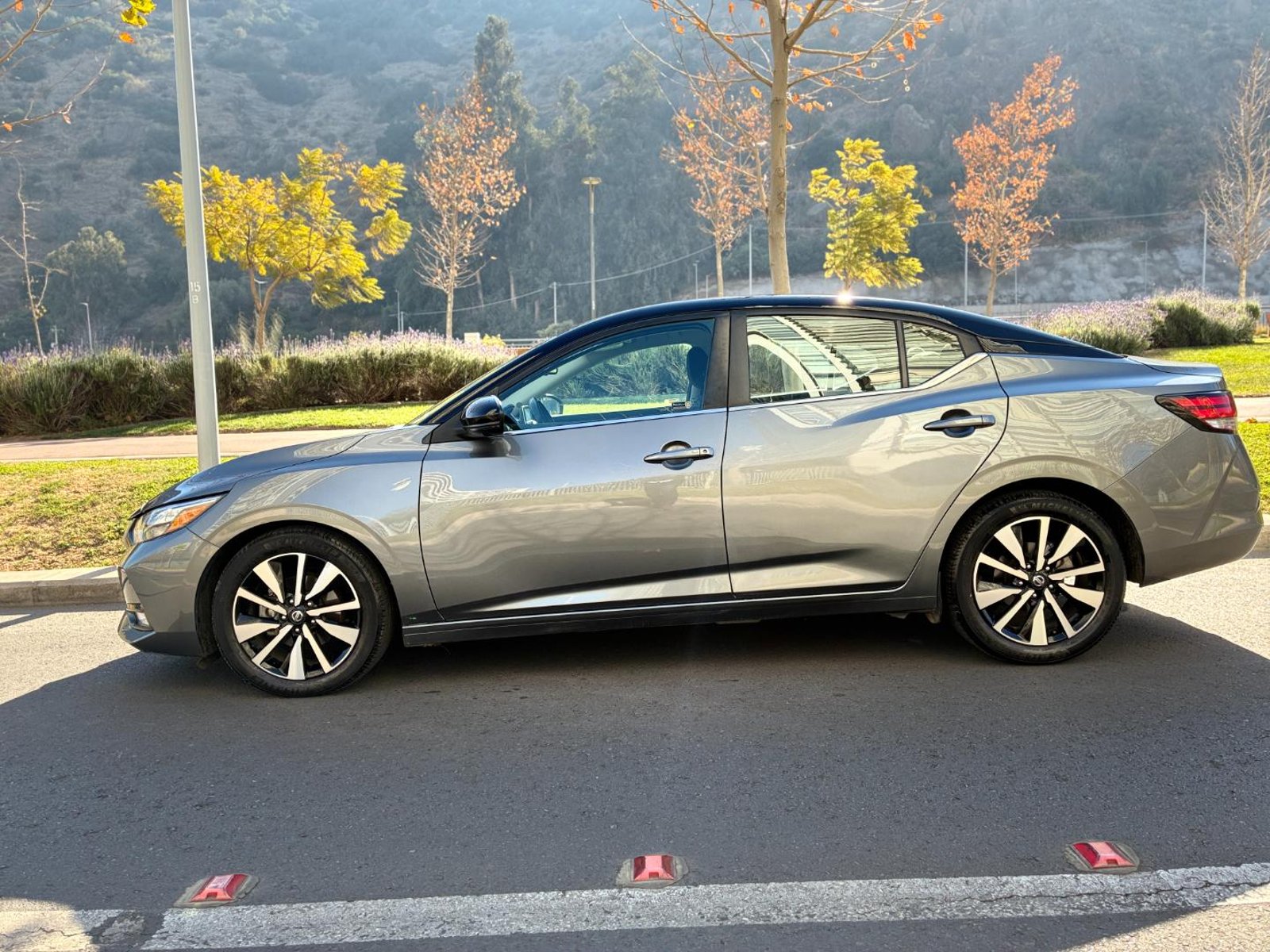 NISSAN SENTRA Advance 2.0 CVT 2022 - Imagen 18 de 18