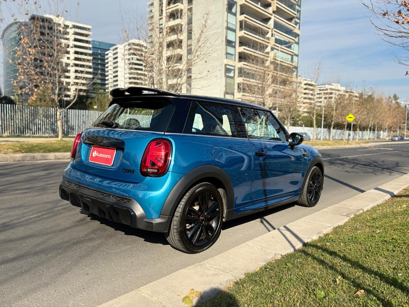 MINI COOPER JCW Look 2024 - Imagen 6 de 20