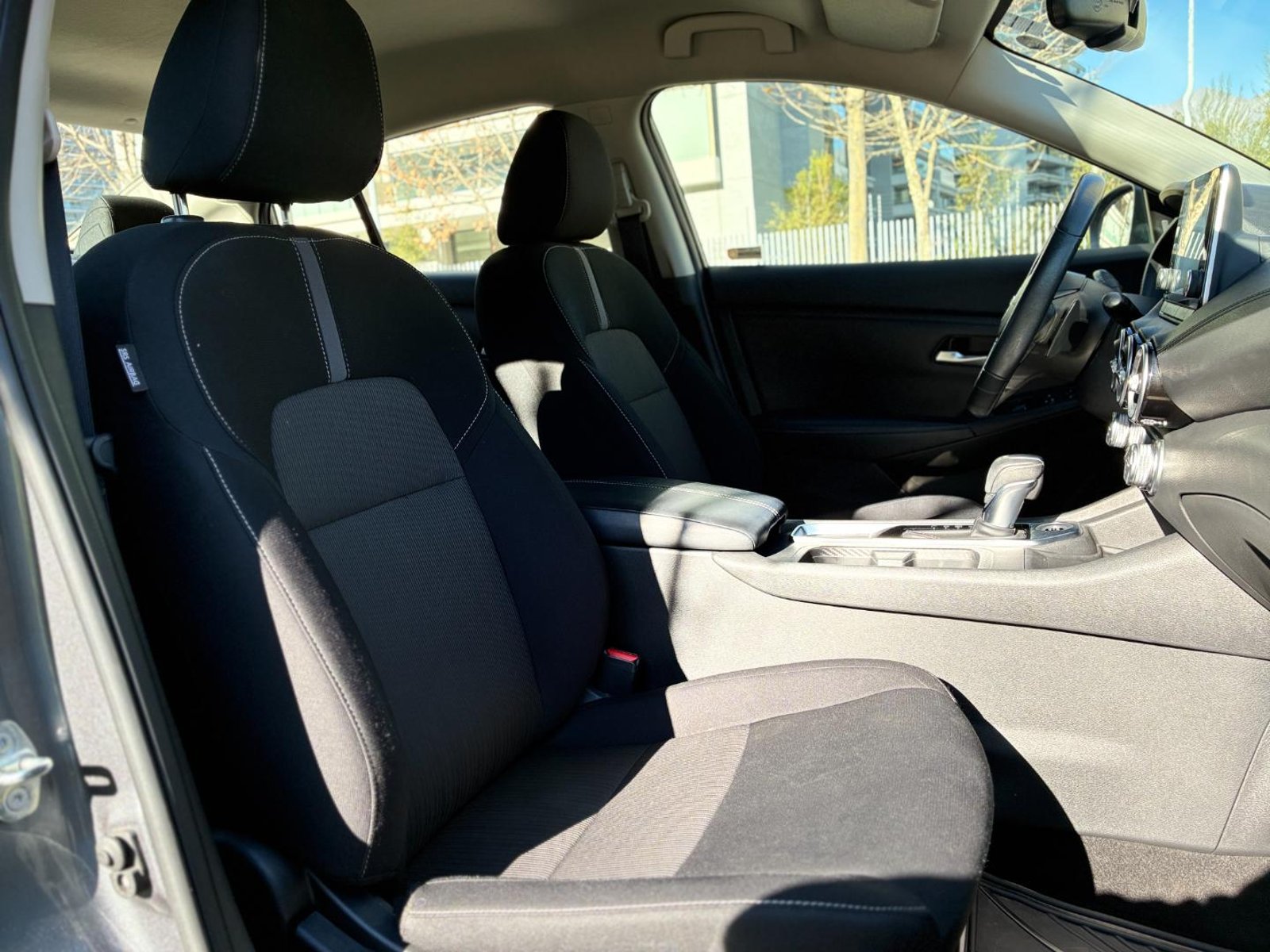 NISSAN SENTRA Advance 2.0 CVT 2022 - Imagen 15 de 18