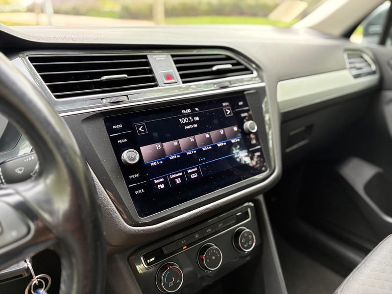 Volkswagen TIGUAN Comfortline 1.4 TSI 2019 - Imagen 13 de 20