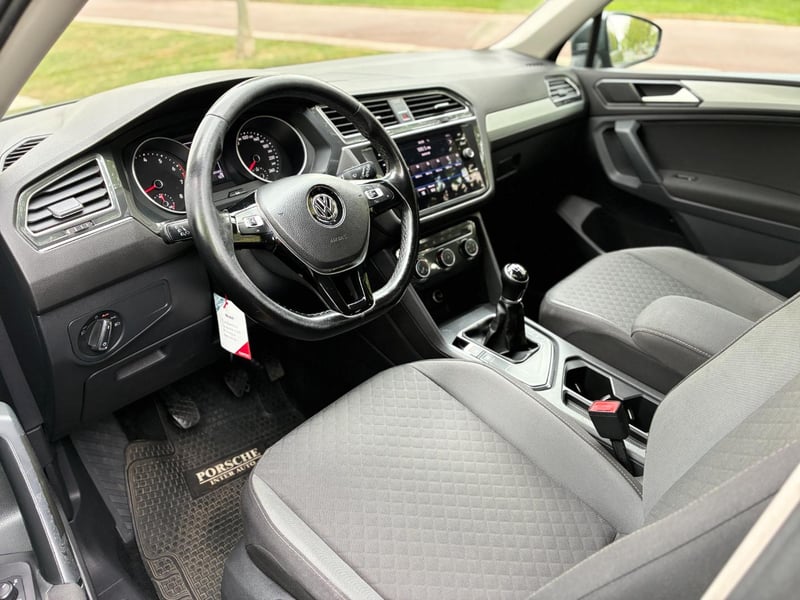 Volkswagen TIGUAN Comfortline 1.4 TSI 2019 - Imagen 10 de 20