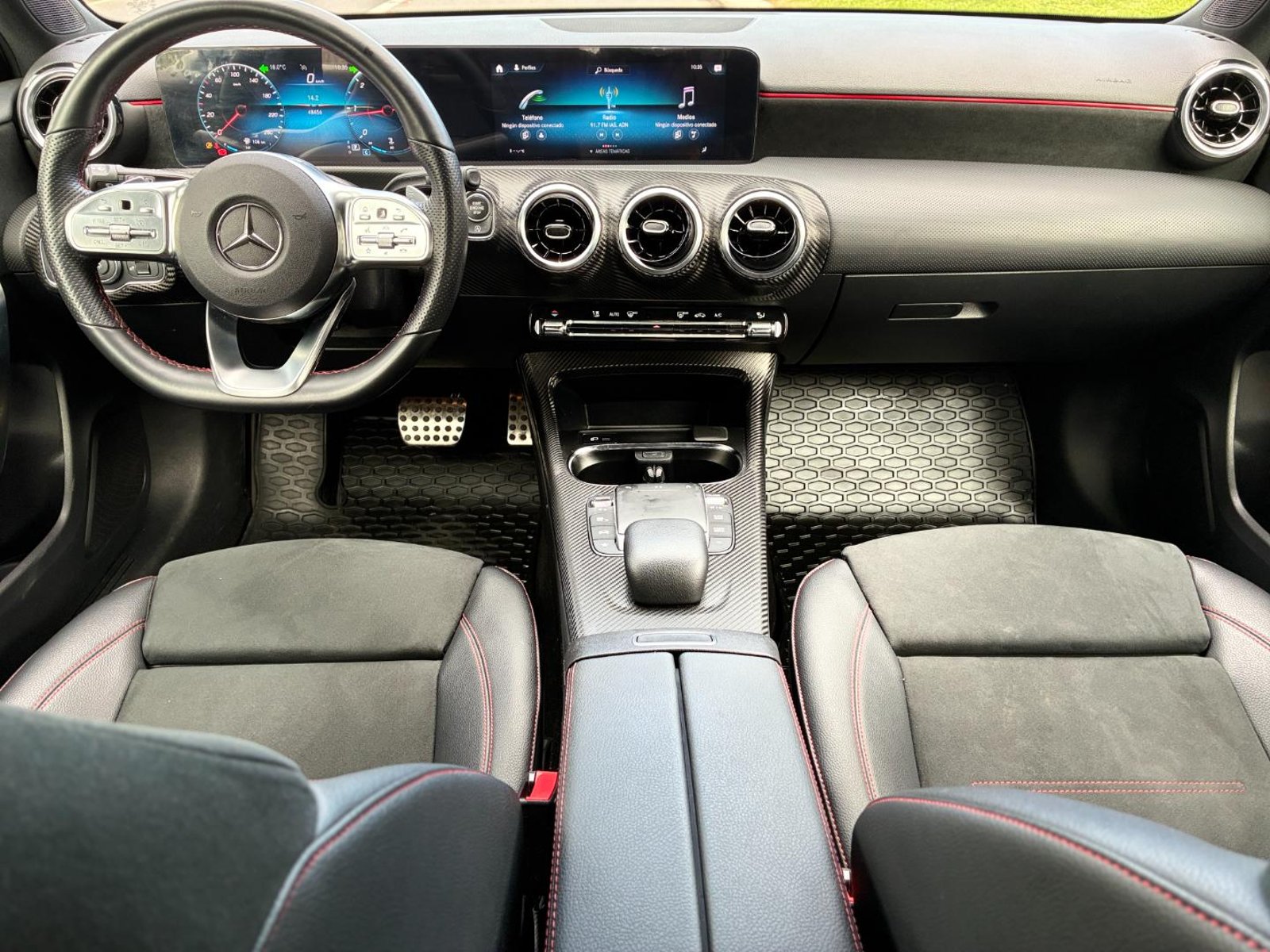 Mercedes-Benz A200 D 2021 - Imagen 17 de 20