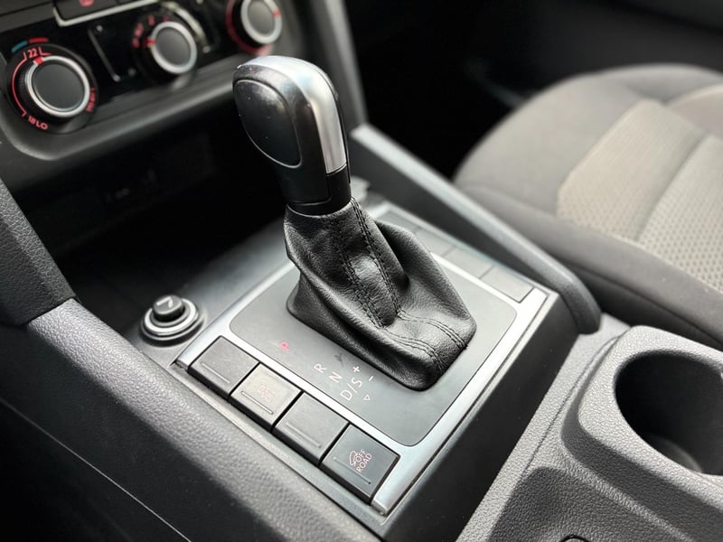 Volkswagen AMAROK Comfortline 2.0 TDI 4Motion 2023 - Imagen 17 de 20