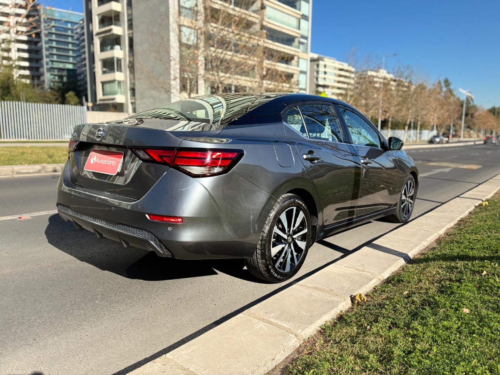 NISSAN SENTRA Advance 2.0 CVT 2022 - Imagen 6 de 18