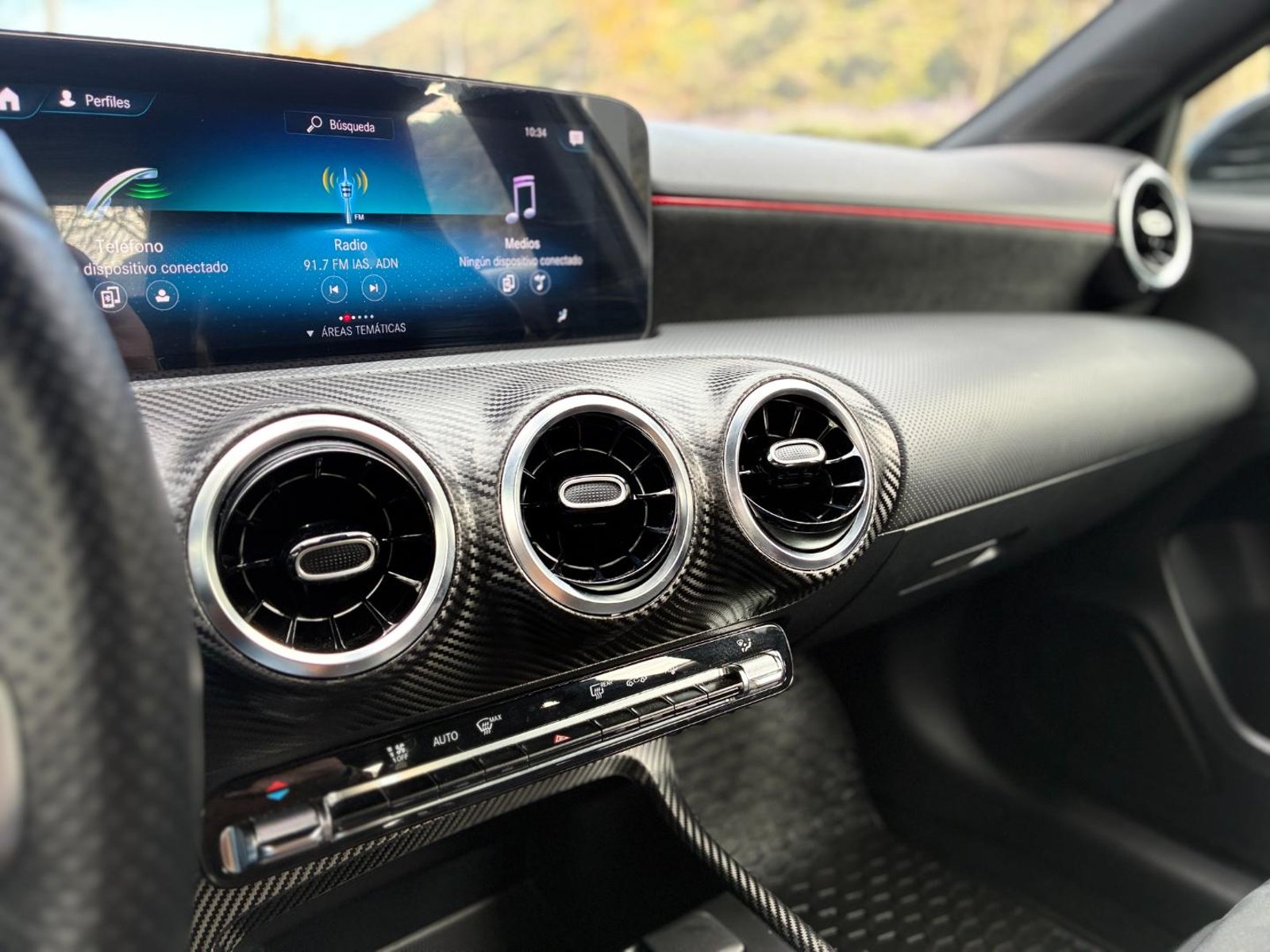 Mercedes-Benz A200 D 2021 - Imagen 12 de 20