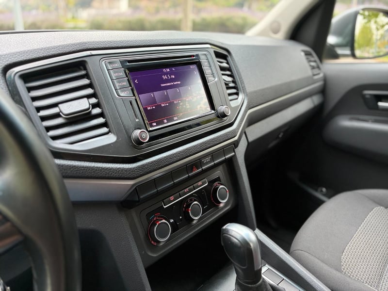 Volkswagen AMAROK Comfortline 2.0 TDI 4Motion 2023 - Imagen 16 de 20