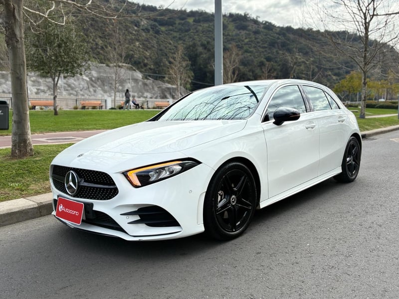 Mercedes-Benz A200 D 2021