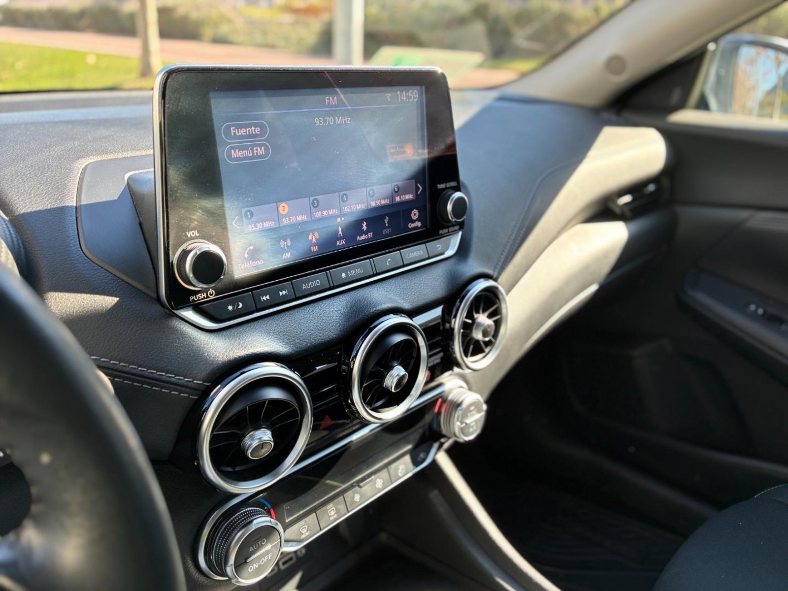 NISSAN SENTRA Advance 2.0 CVT 2022 - Imagen 11 de 18