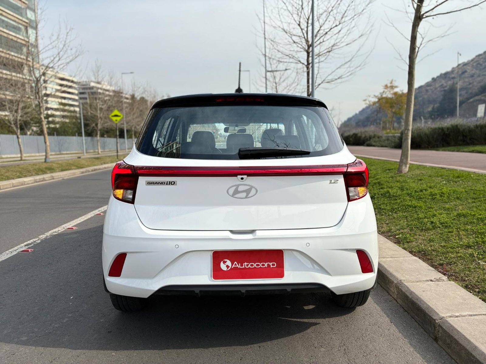 Hyundai GRAND I10 HB 1.2 Plus 2025 - Imagen 6 de 18