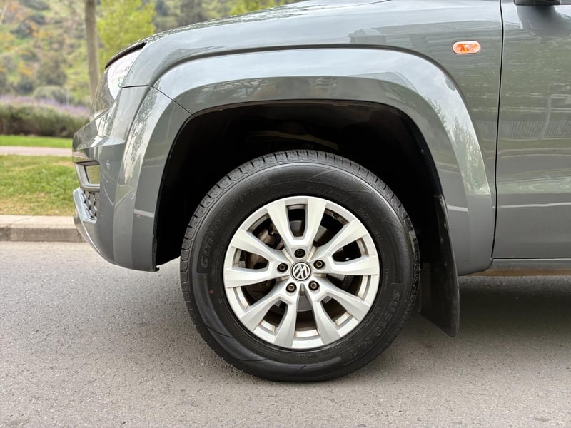 Volkswagen AMAROK Comfortline 2.0 TDI 4Motion 2023 - Imagen 11 de 20