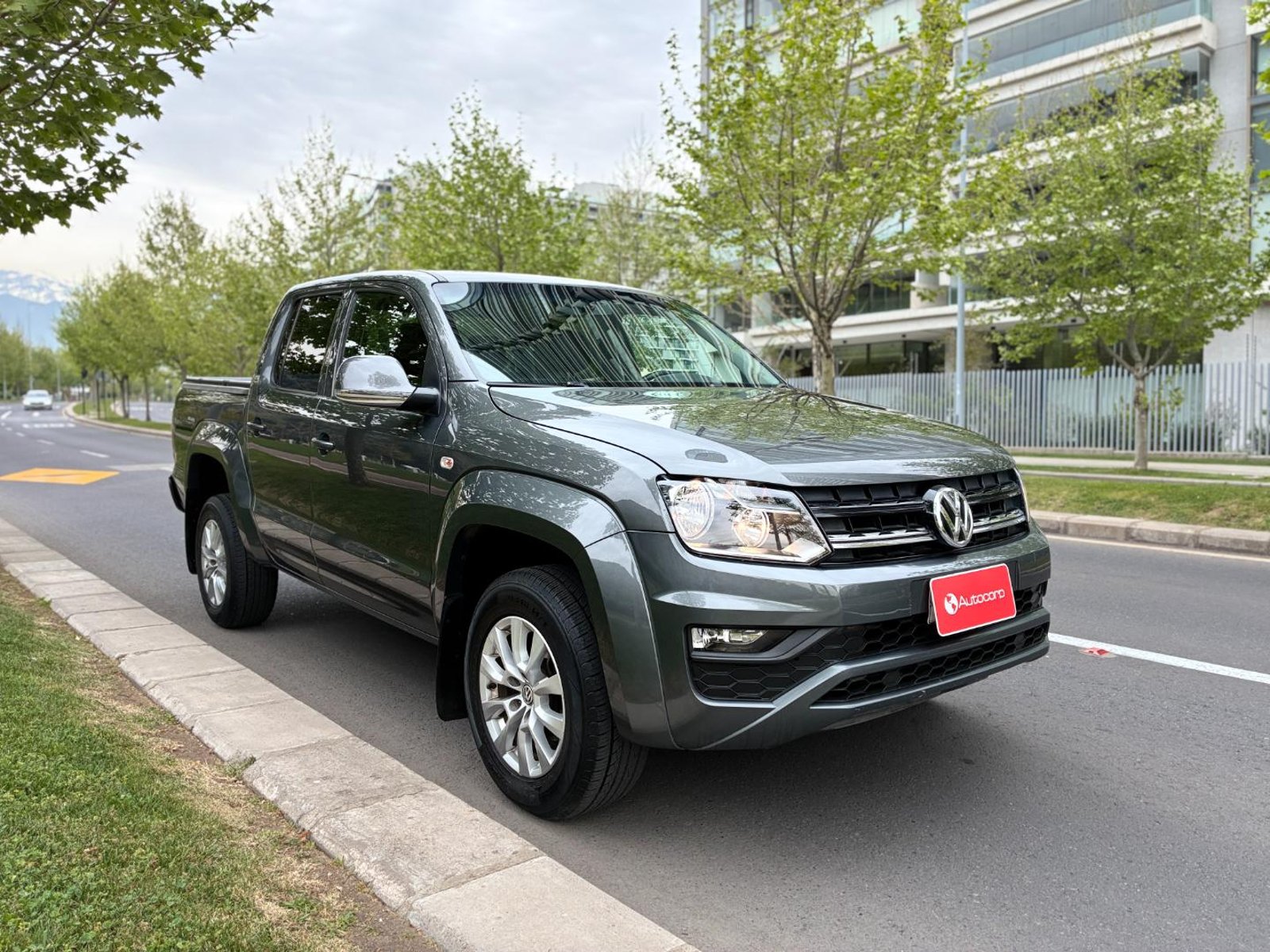 Volkswagen AMAROK Comfortline 2.0 TDI 4Motion 2023 - Foto 3 de 20