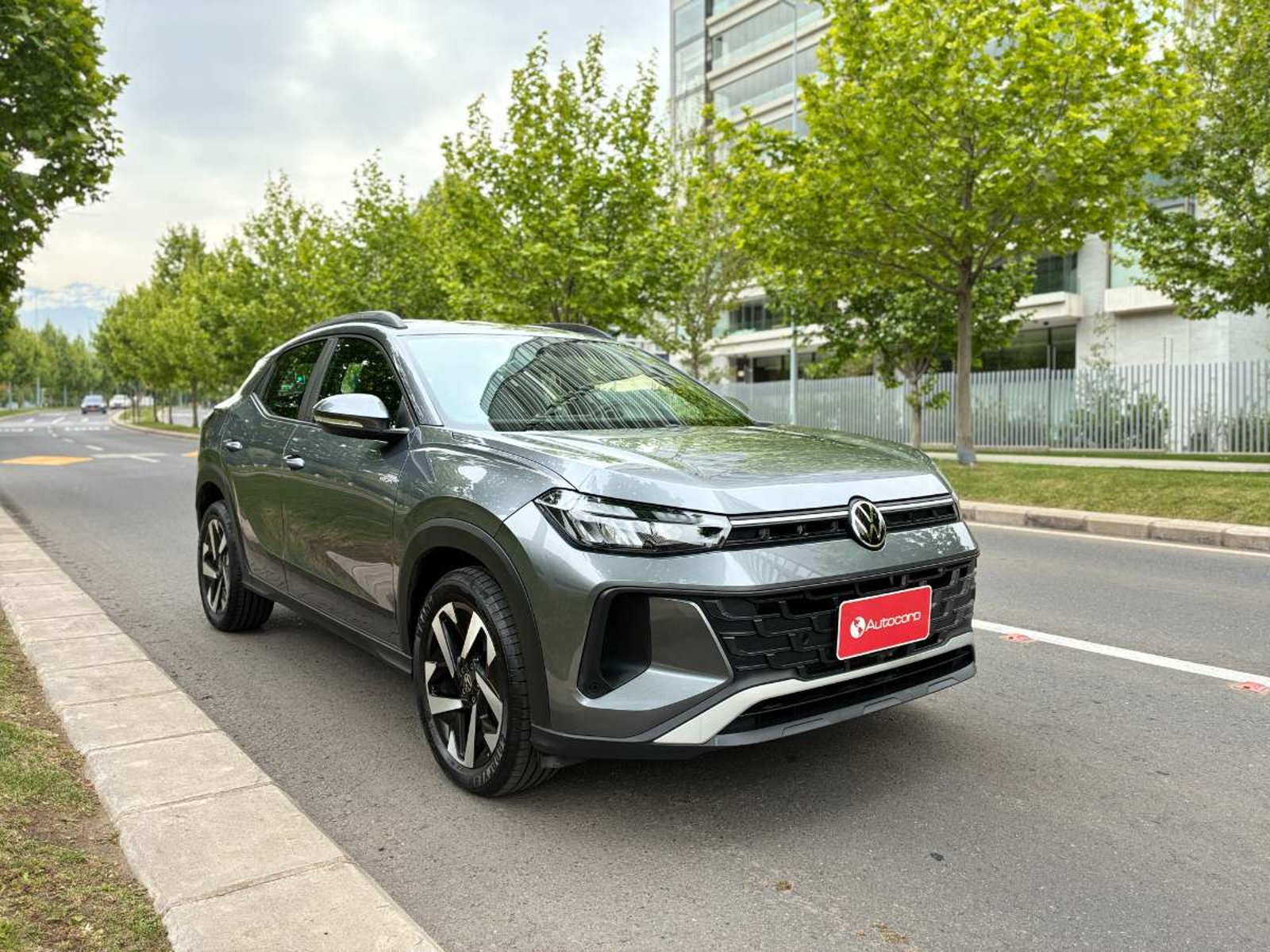 Volkswagen Tera Highline 1.0tsi AT 2026 - Foto 3 de 20