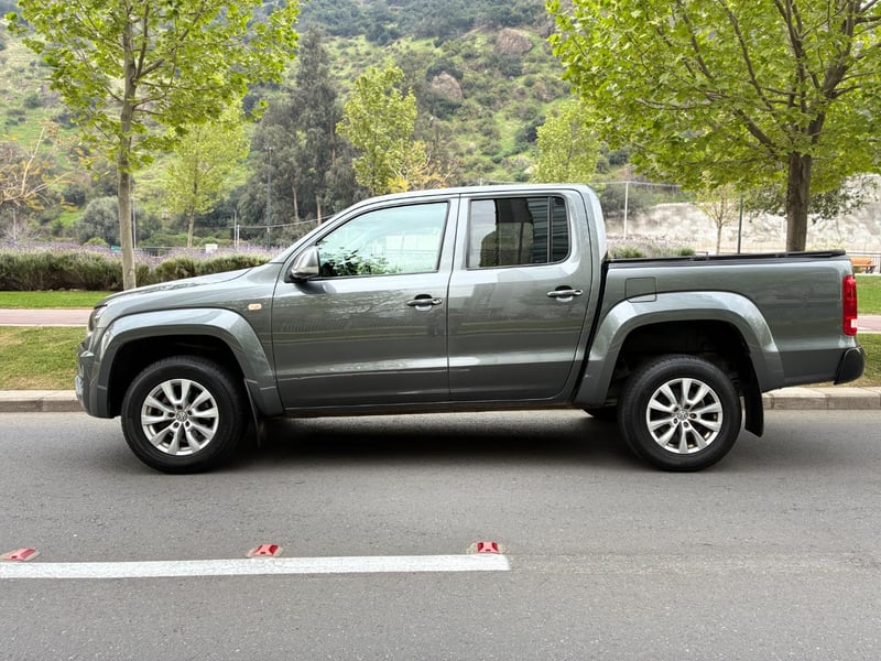 Volkswagen AMAROK Comfortline 2.0 TDI 4Motion 2023 - Imagen 10 de 20