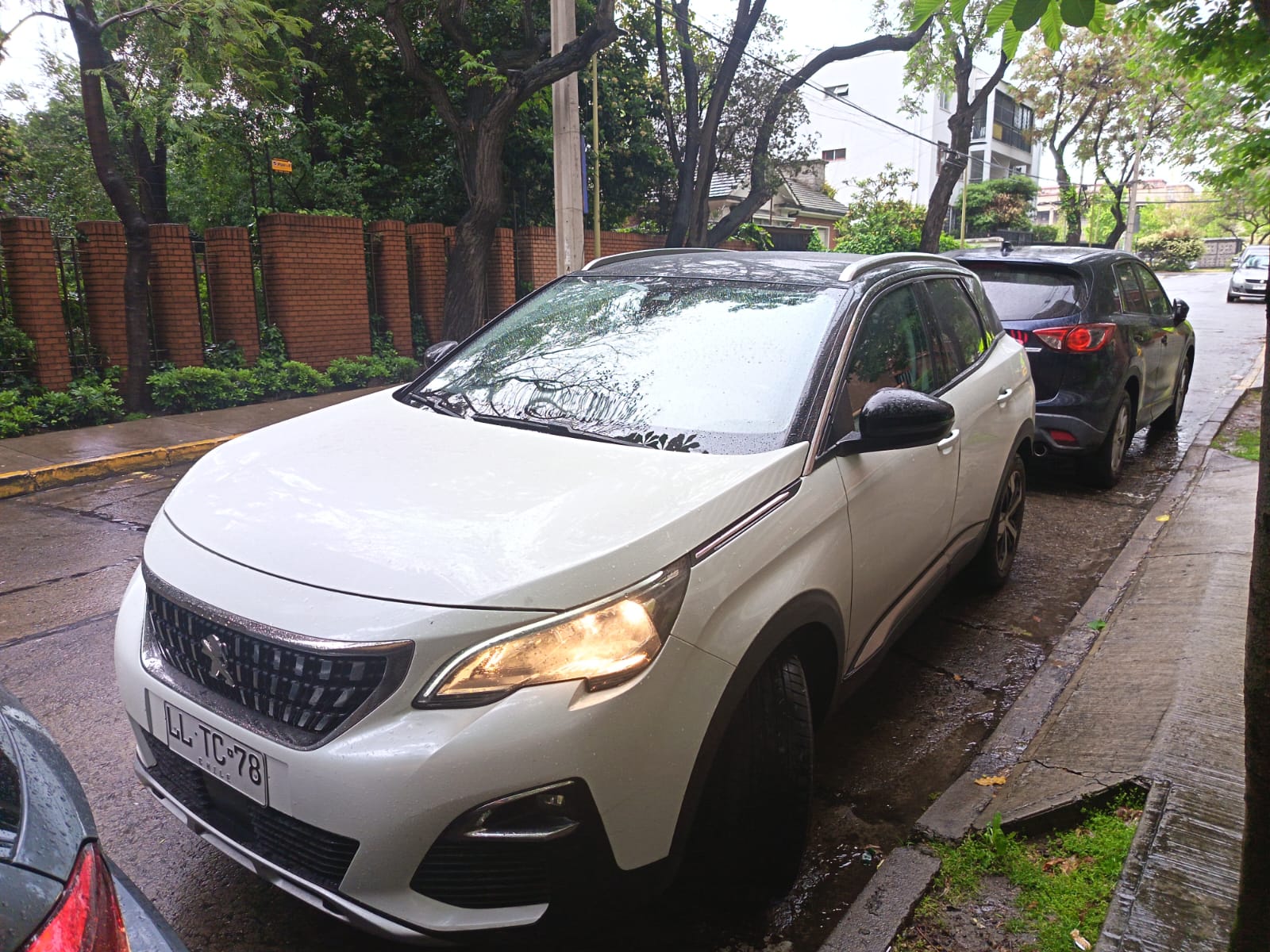Peugeot 3008 Blue Hdi Hp 1.5 Aut 2019