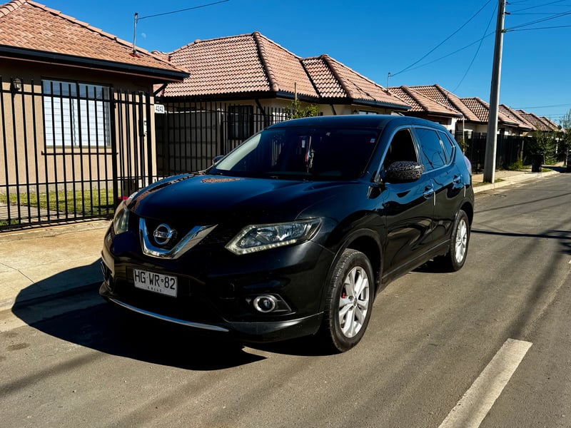 Nissan 🔥 Nissan X-Trail 2.5 AT 2015 🔥 2015