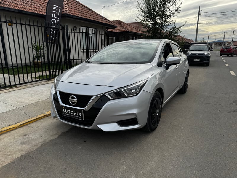 Nissan VERSA MT 1.6 | 2022