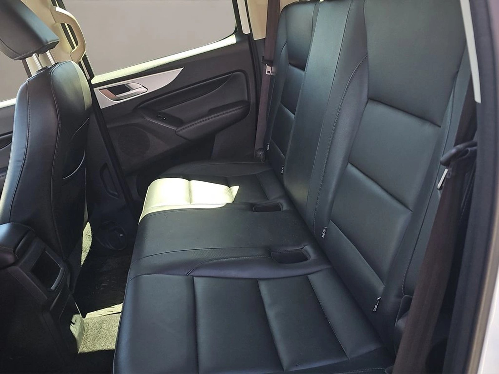 Great Wall POER 2.0T ELITE DIESEL 4X4 DOB. CAB. MT 4P 2023 - Imagen 13 de 13