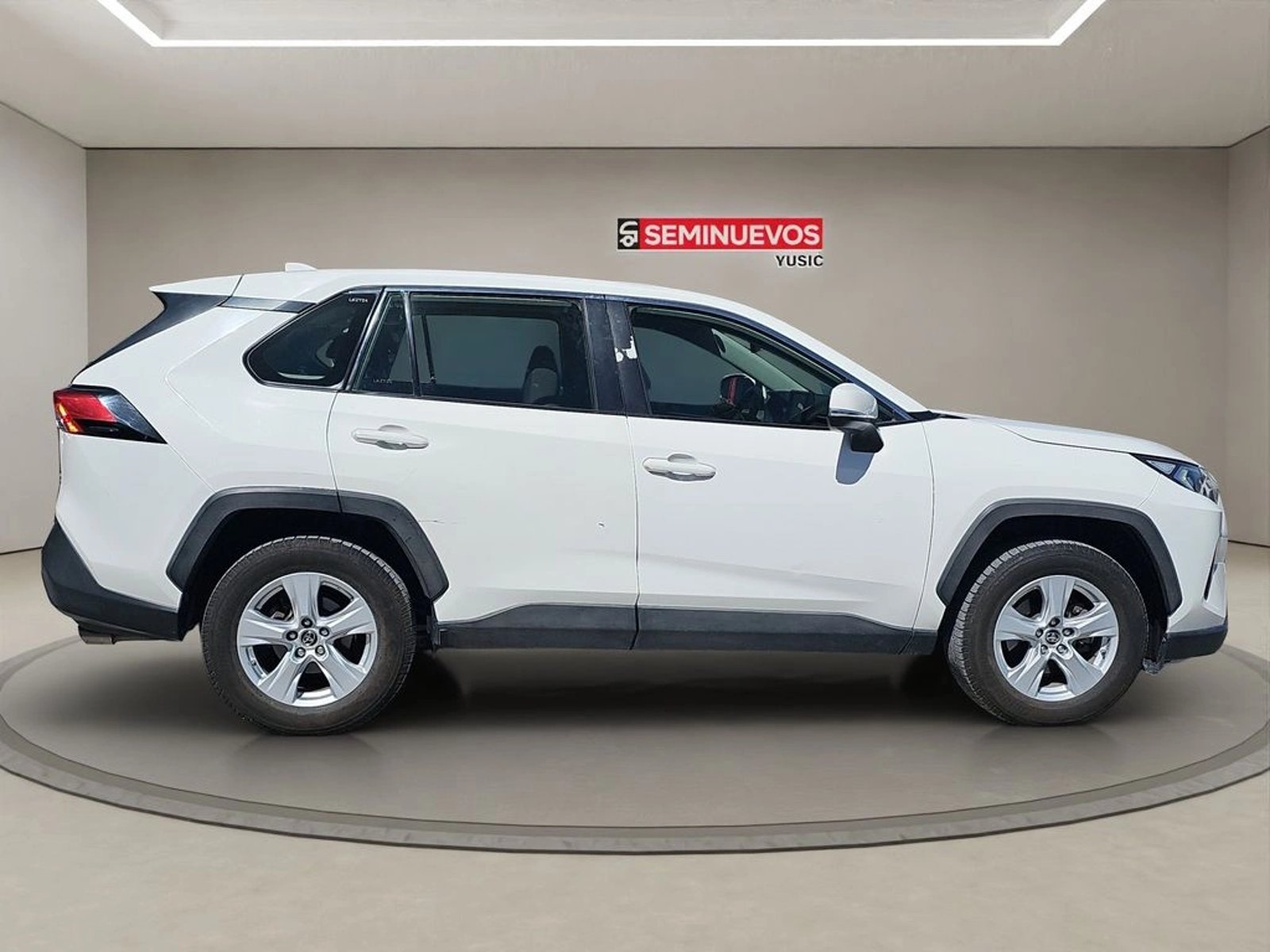 Toyota RAV4 NEW  LE 2.0 2019 - Imagen 4 de 12