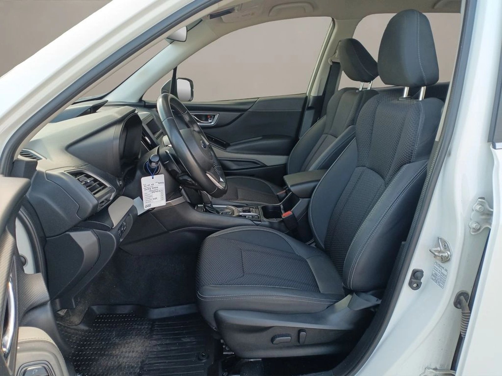 Subaru FORESTER 2.0 XS AWD AT 2023 - Imagen 9 de 19
