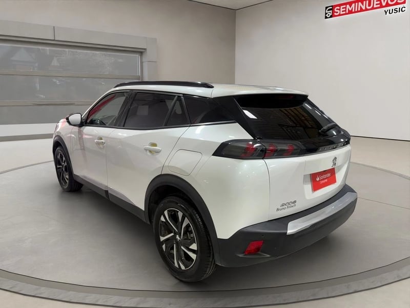 Peugeot 2008 1.5 ALLURE BLUEHDI 130 DIESEL 4X2 AT 5P 2022 - Imagen 6 de 11