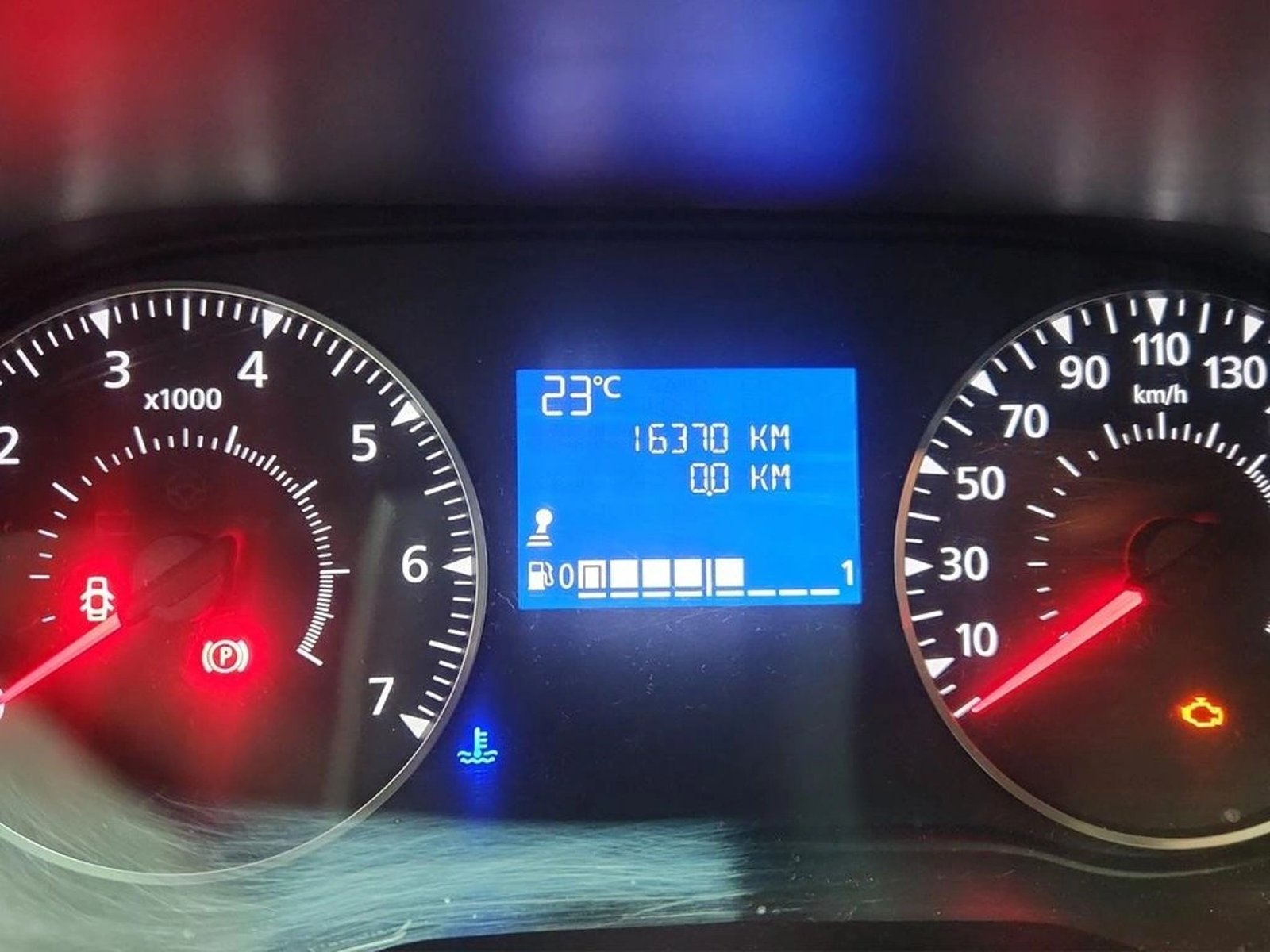 Renault DUSTER 1.6 ZEN MT 2023 - Imagen 14 de 18